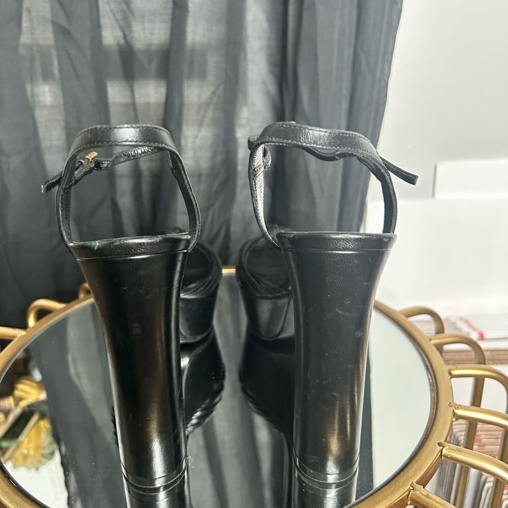 Gucci Allie Knotted Platform Sandal - Picture 9 of 11